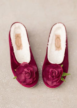 Amaya Slippers in Berry