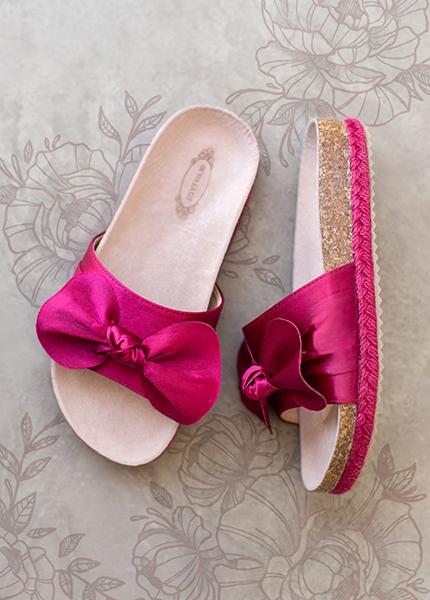 Ana Bow Slide in Carmine