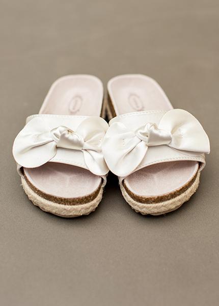 Ana Bow Slide in Cream
