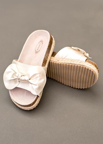 Ana Bow Slide in Cream