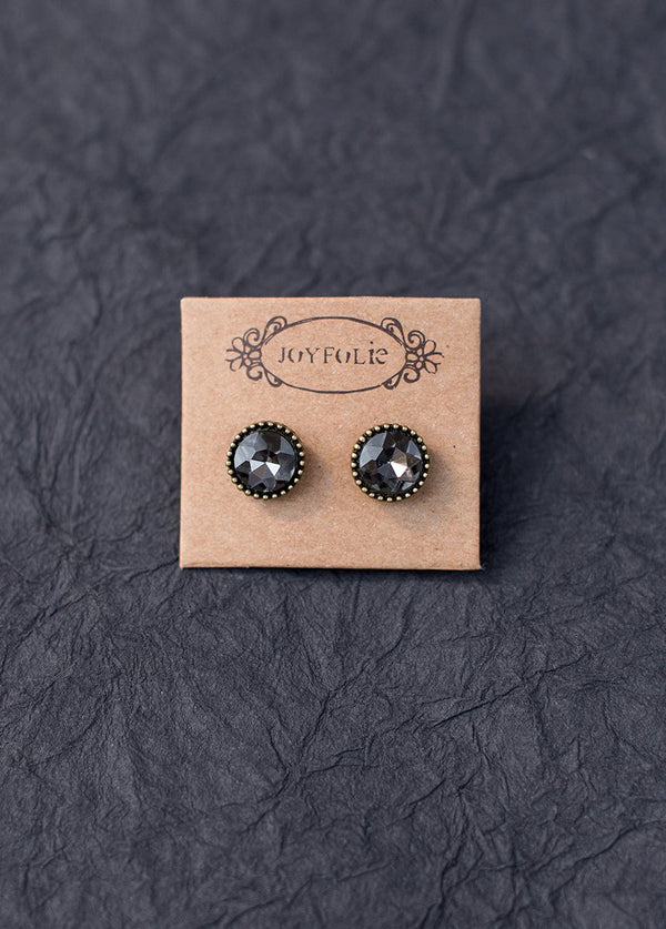 Antiquity Earrings in Smoke