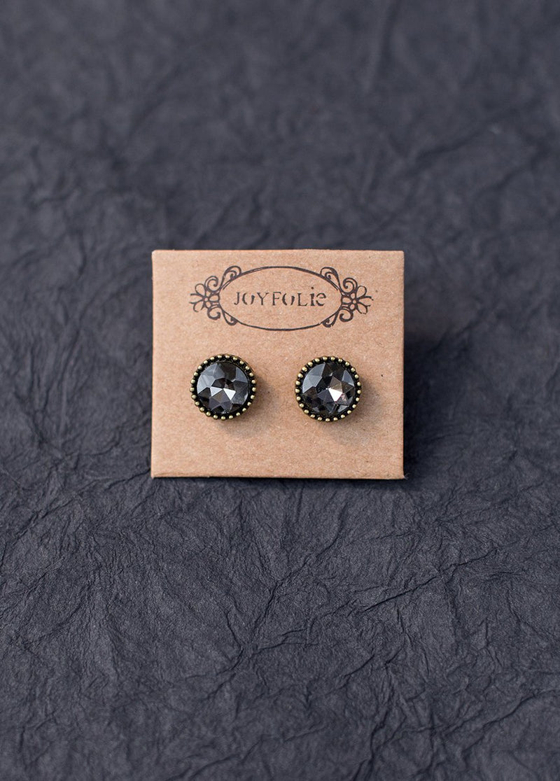 Antiquity Earrings in Smoke