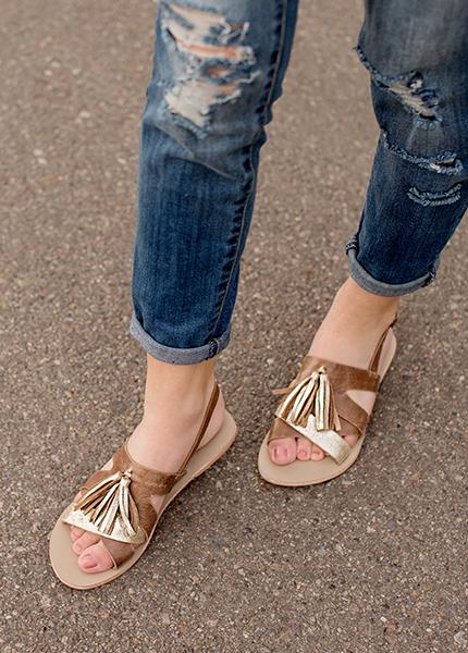Women's Ardelle Leather Sandals in Gold