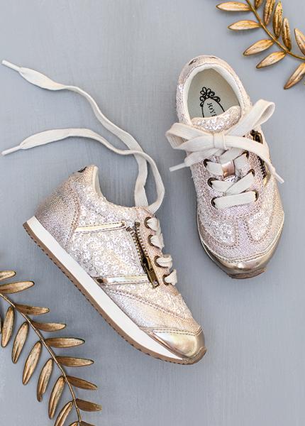 Ari Sneaker in Champagne
