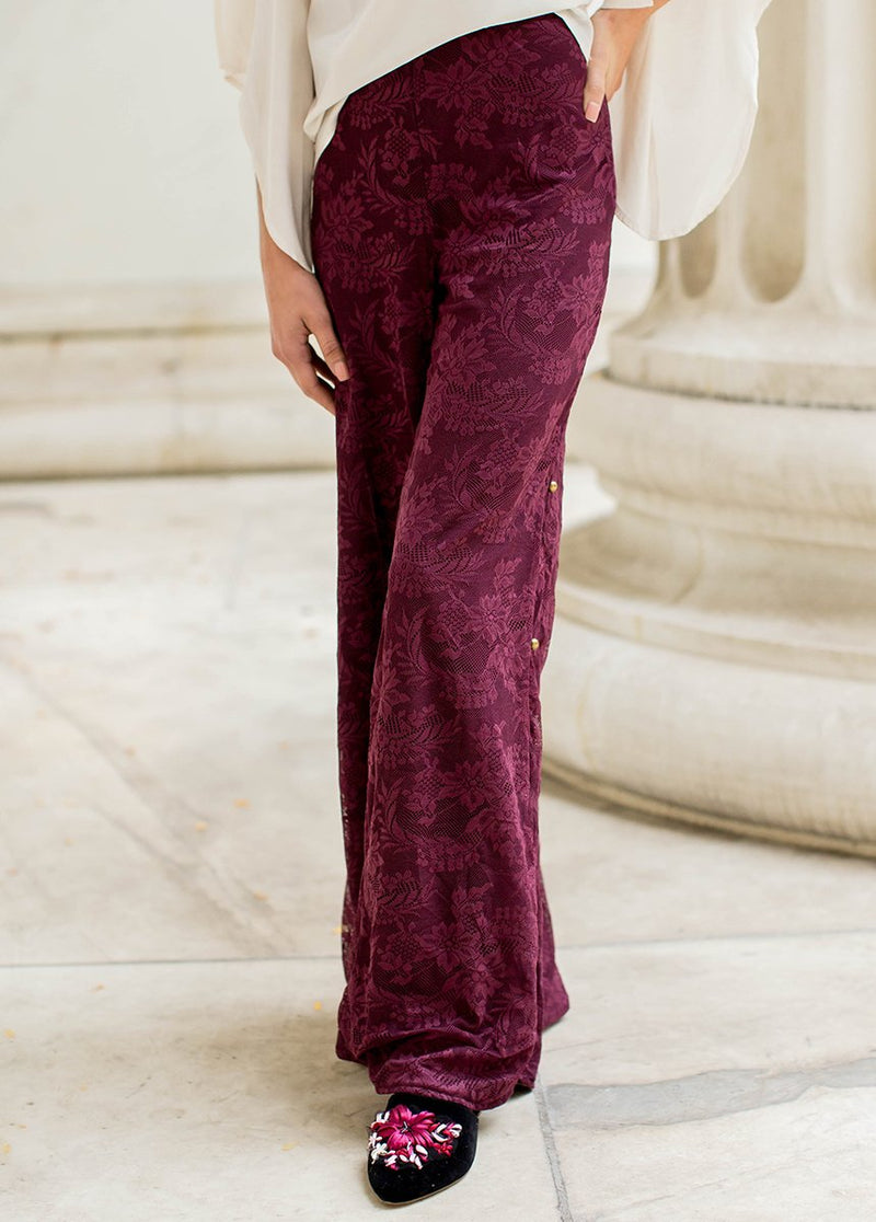 Brooke Pant in Bordeaux