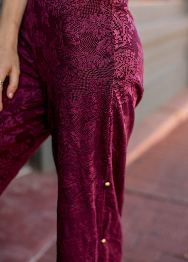 Brooke Pant in Bordeaux