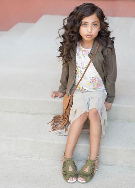 Delia in Olive
