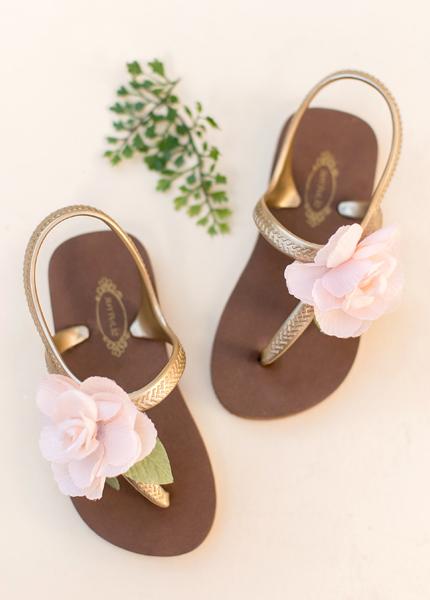 Women's Cassia Flip Flops in Blush