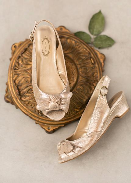 Claire Heel in Gold 