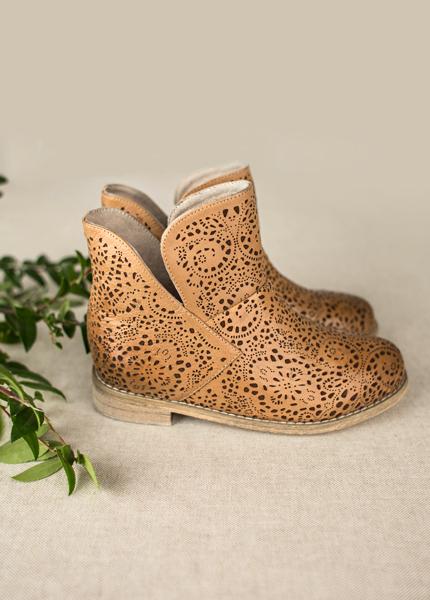 Daisy Booties in Leather