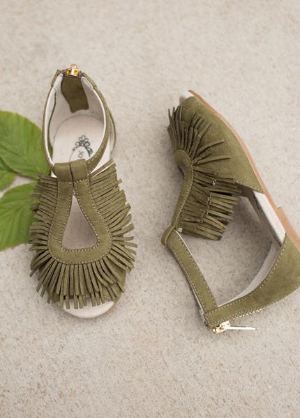 Delia in Olive