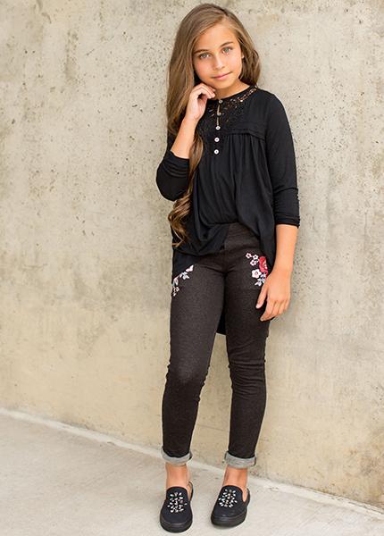 Dionne Top in Black