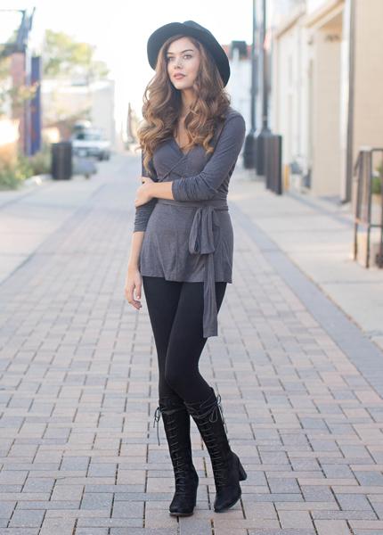 Elody in Black