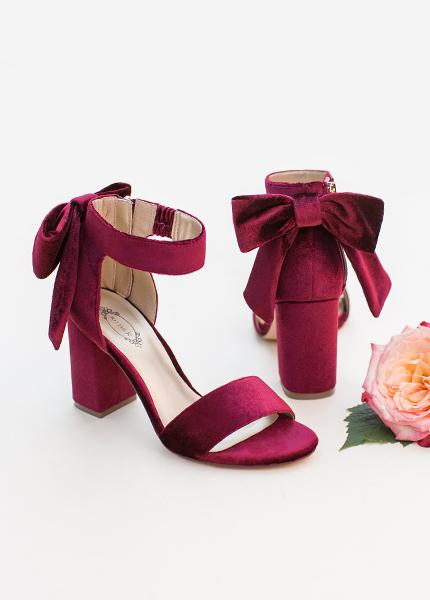 Evelyn Heel in Cranberry 
