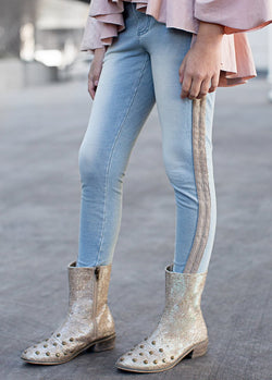 *NEW* Fyfe Jegging in Light Denim