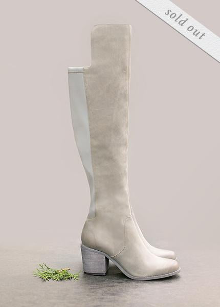 *SOLD OUT* Women's Grayson Boot in Gray Size 9 