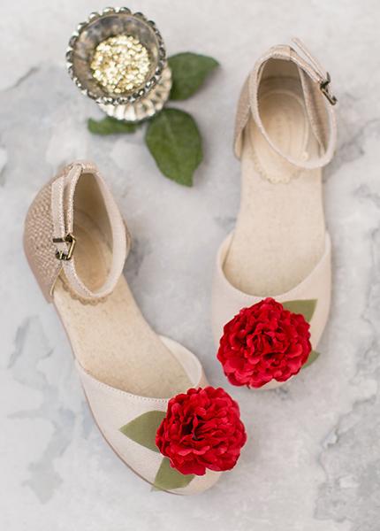 Hailey Flat in Red