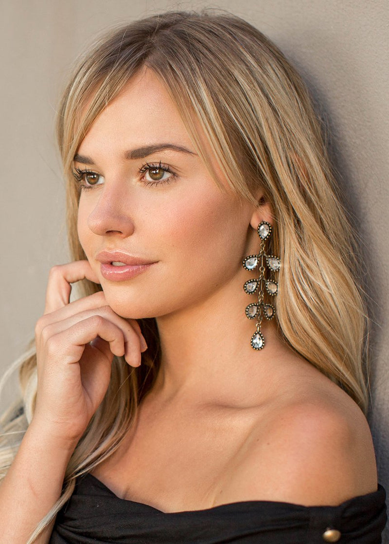 Isabeau Earrings in Crystal