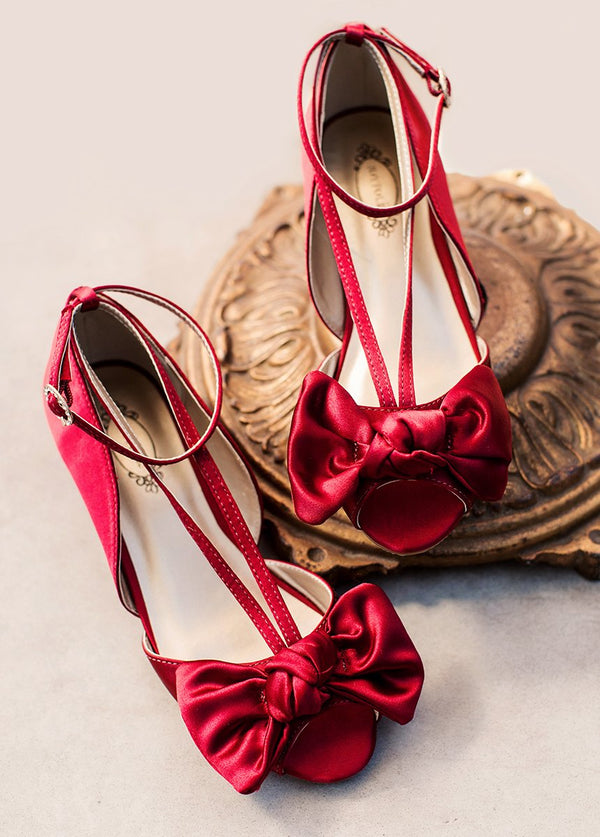 Lucia Heel in Crimson