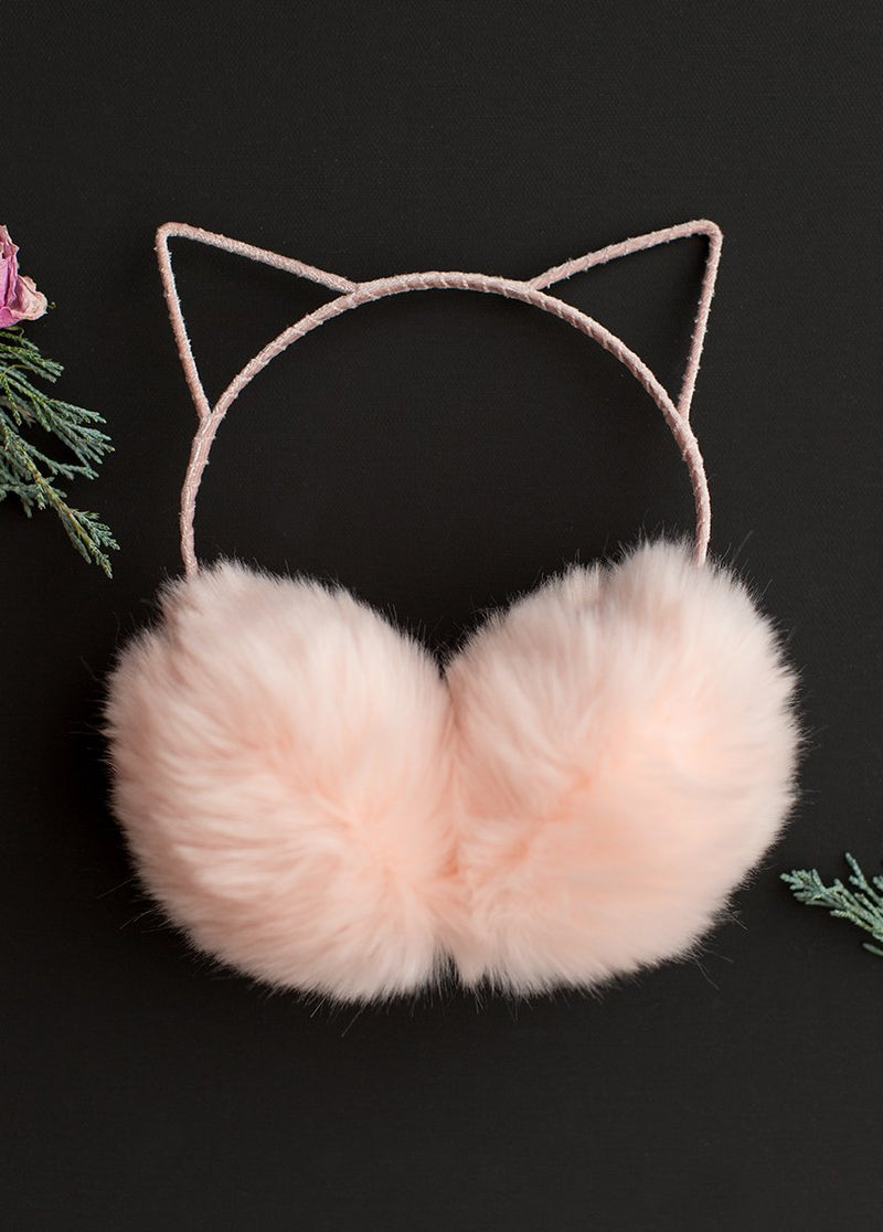 Macie Earmuffs in Blush
