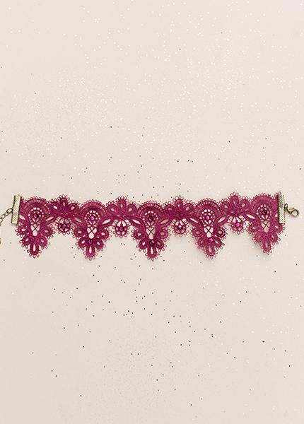Melina Choker in Burgundy