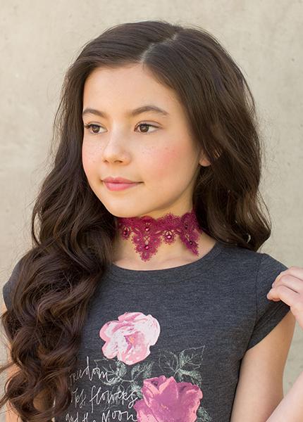 Melina Choker in Burgundy