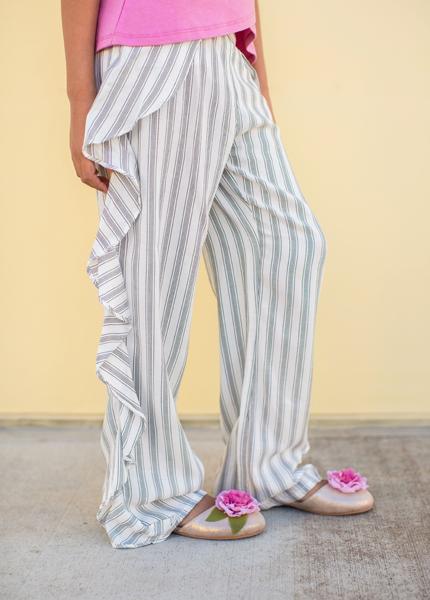 Petal Pant in Stripe