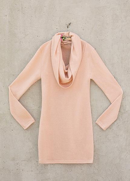 Women's Quinn Cowl in Peach