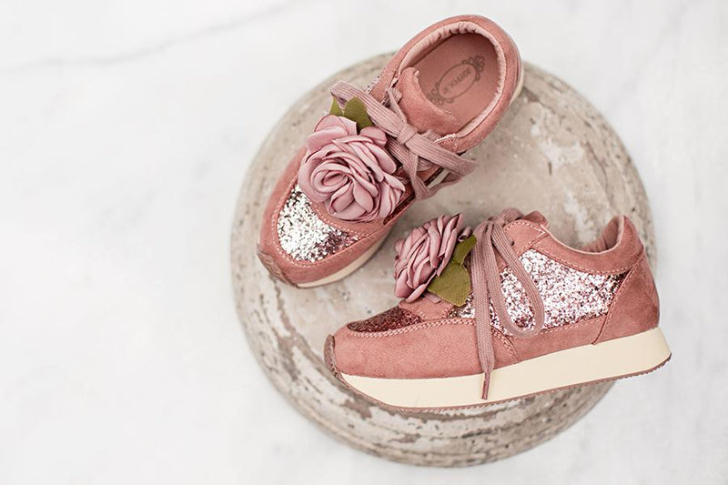 Shay Sneaker in Rose