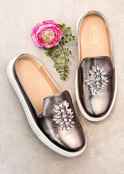 Sian Slide in Bronze
