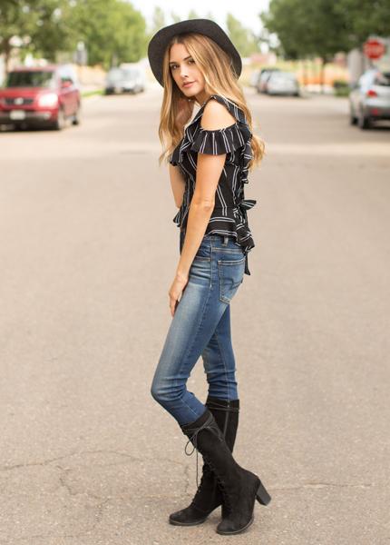 Carmen Top in Stripe