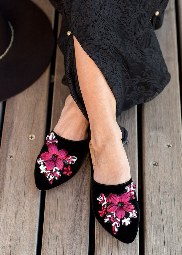 Valentina Slide in Black Multi