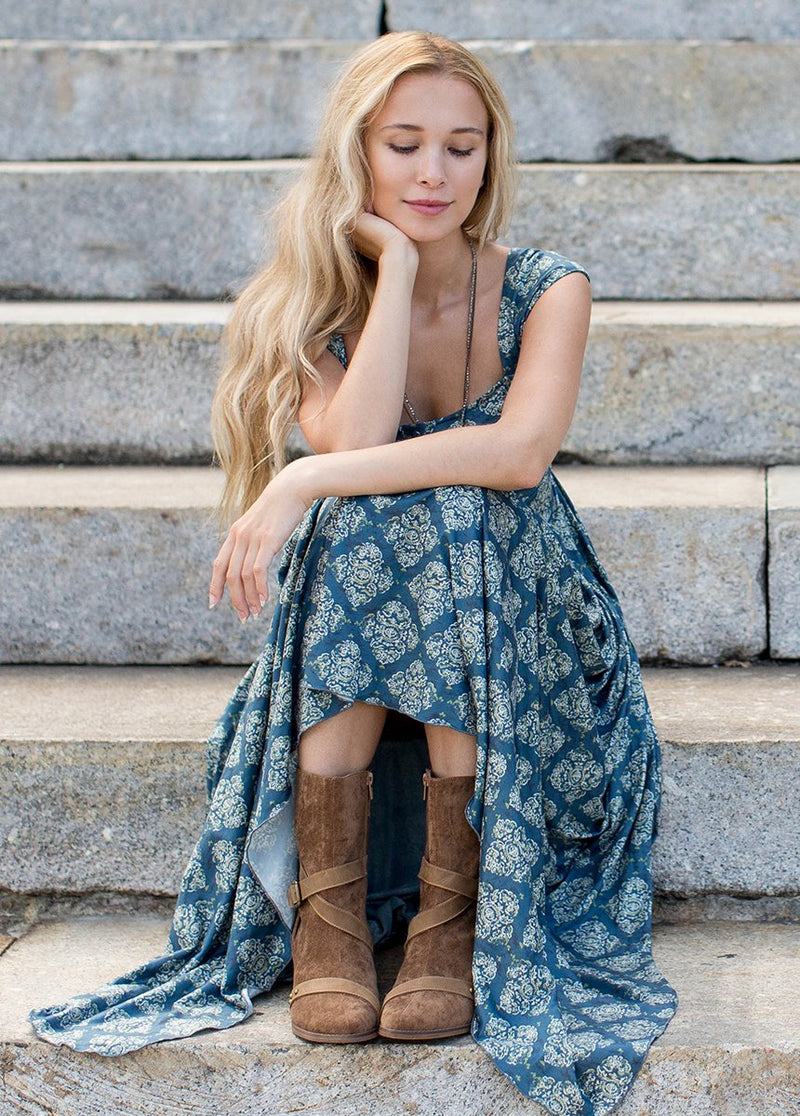Winona Boot in Sable