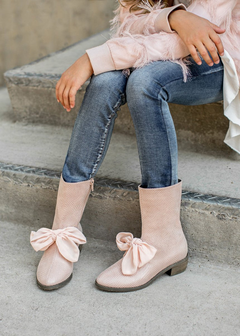 Wren Booties in Blush